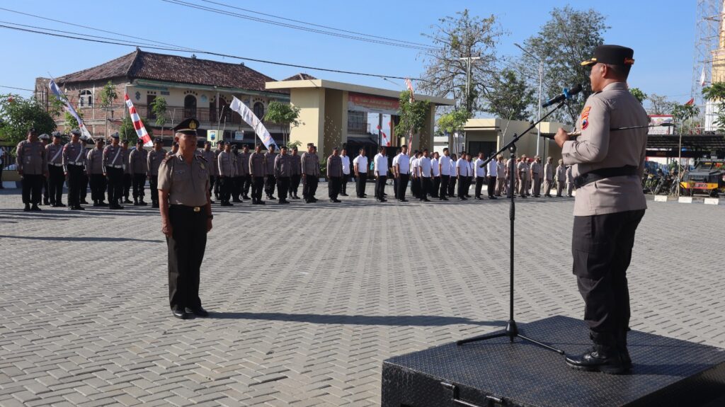 Kenaikan Pangkat dan Pemberian Reward di Polres Sukoharjo: Menyemangati Anggota untuk Berprestasi