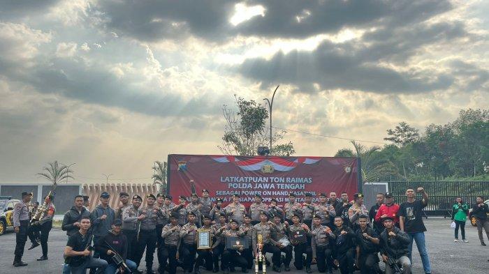 Lomba Urai Massa Tingkat Provinsi: Satsamapta Polres Karanganyar Sabet Juara