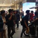 Massa Demo Di Semarang Lari Ke Mal Paragon Saat Kericuhan