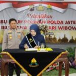 Ny. Diana Vs Hari Wibowo: Menyambut Era Kepemimpinan Inspiratif Polwan