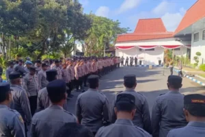 Ratusan Personel Polresta Banyuwangi Dikerahkan untuk Amankan Pelantikan Anggota DPRD