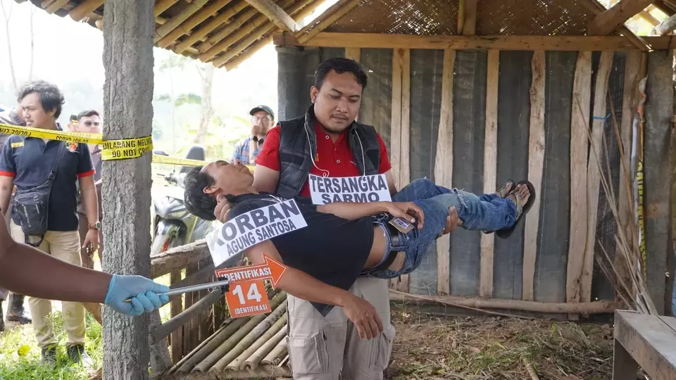 Pembunuhan Berantai Di Wonogiri: Rekonstruksi 61 Adegan Sarmo Meracuni Korban