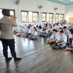 Pendidikan Keselamatan Langsung Dari Polisi: Polwan Polres Lamandau Berbagi Ilmu