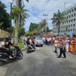 Pengawalan Ketat, Ditlantas Polda Kalteng Dampingi Iring Iringan Paslon Ke Kpu