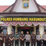 Pertemuan Hangat: Polres Humbahas Dan Asisten Pidana Militer Bersilaturahmi