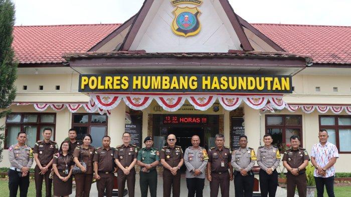 Pertemuan Hangat: Polres Humbahas Dan Asisten Pidana Militer Bersilaturahmi