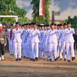 Pimpin Upacara Penurunan Bendera Merah Putih, Ini Pesan Kapolres Jepara