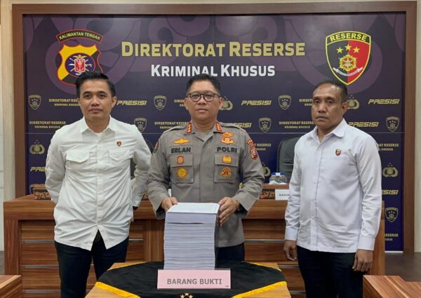 Polda Kalteng Amankan 2 Tersangka Dan 1 Dpo Dalam Kasus