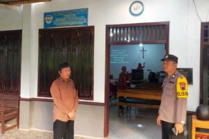 Polres Banjarnegara Amankan Gereja, Umat Kristiani Beribadah dengan Aman