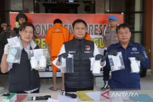 Polres Temanggung tahan dua orang pengedar obat keras