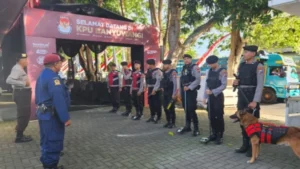 Pengamanan Kantor KPU Ditingkatkan oleh Polresta Banyuwangi Jelang Pilkada