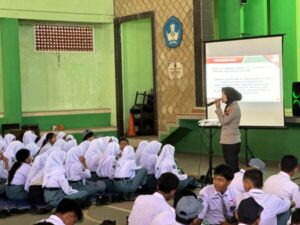 Polwan Jepara Ajak Siswa Cegah Narkoba dan Kenakalan Remaja, Sambut HUT ke-76