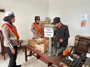 Polwan Hadir Dengan Kartini Polres Jepara Menyapa, Sosialisasikan Pilkada Damai