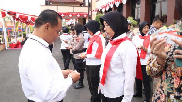 Semarak Hut Polisi Wanita Ke 76, Polwan Polres Jepara Gelar Operasi