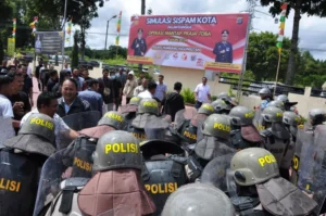 Polres Humbang Hasundutan Gelar Sispamkota untuk Pengendalian Keamanan Pilkada 2024