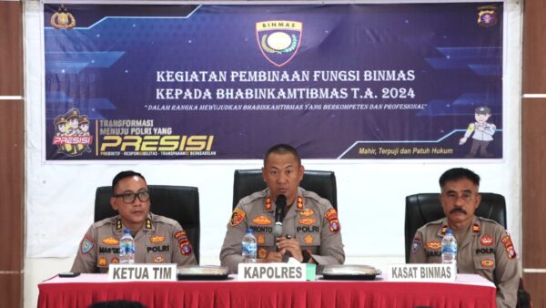 Tingkatkan Profesionalisme, Dit Binmas Polda Kalteng Beri Pembinaan Pada Bhabinkamtibmas