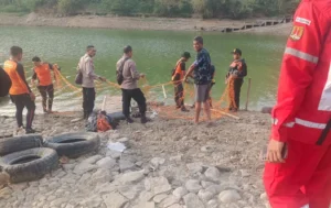 Proses Pencarian Dua Anak Tenggelam di Waduk Jatibarang Semarang Terus Dilakukan