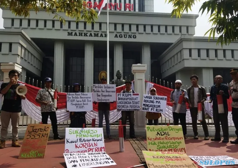 Warga Nguter Sukoharjo Berbondong Ke Mahkamah Agung, Ini Yang Mereka