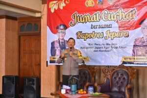 Ciptakan Pilkada Damai, Polisi Jepara Gelar Jumat Curhat