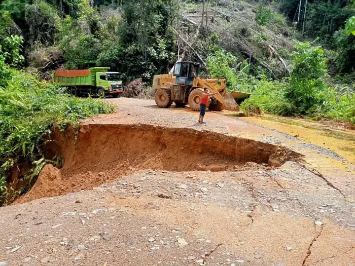 Jalan Antardesa Putus Akibat Banjir di Lamandau, Warga Terancam Kesulitan Kebutuhan Pokok