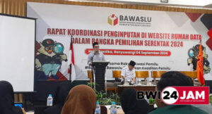 Serius Awasi Pilkada 2024, Bawaslu Banyuwangi Adakan Rakor Penginputan di Website Rumah Data