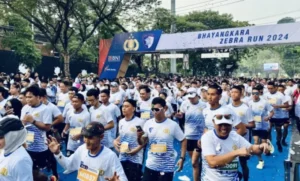 Berlari dengan Polisi di Bhayangkara Zebra Run, Satu Langkah Jaga Keselamatan Jalan