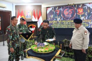 Brimob Kalteng Gelar Syukuran dan Potong Tumpeng di HUT Pelopor Ke-65