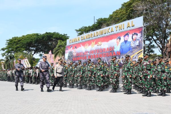 Diklat Integrasi Bintara TNI-Polri 2024 Resmi Ditutup: Membangun Solidaritas Antar Angkatan