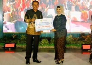 Penanggulangan Stunting dan Kemiskinan di Banjarnegara, Bank Jateng Aktif Salurkan CSR