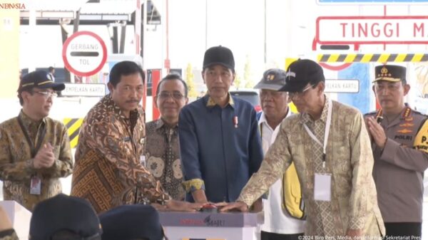 Jokowi Resmikan Tol Jogja-Solo, Menandai Investasi Rp 5,6 T dari Kartasura ke Klaten