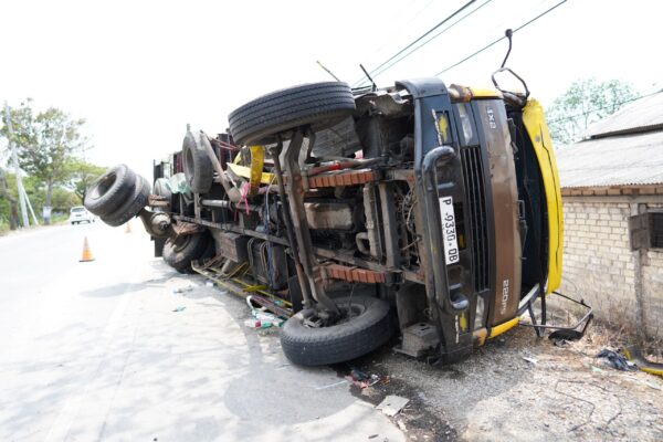 Kecelakaan Bus Vs Truk Di Pantura Pati, 6 Nyawa Melayang