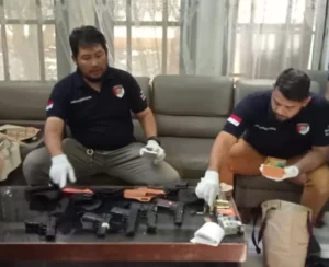 Penemuan 5 Senpi Airsoft Gun Saat Bersih-Bersih Rumah di Srondol Bumi Indah Semarang