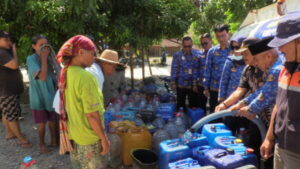 Bantu Wilayah Kekeringan, Korpri Rembang Salurkan 250 Ribu Liter Air Bersih