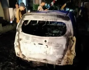 Mobil di Semarang Terbakar Saat Parkir, Korsleting Jadi Tersangka