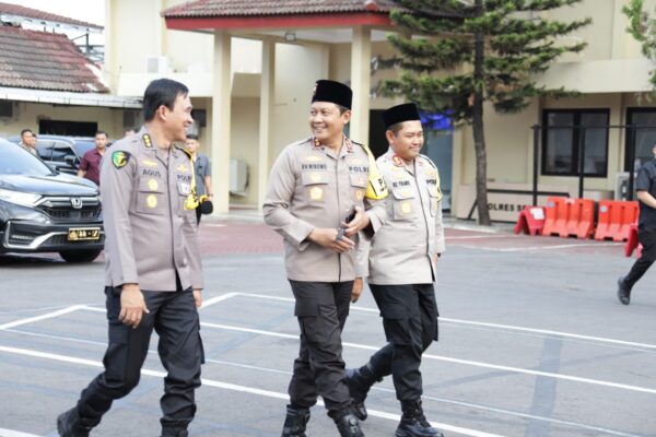 Kunjungi Polres Semarang, Kapolda Jateng Evaluasi Kesiapan Pengamanan Pemilukada 2024