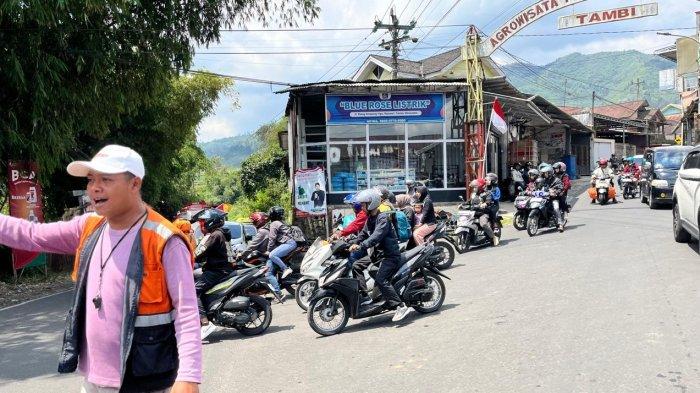 Libur Panjang Akhir Pekan, Dieng Wonosobo Terjebak Macet Karena Wisatawan