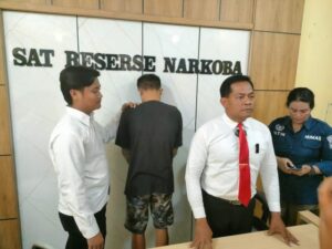 Penggerebekan Sarang Narkoba, Polisi Amankan 5.77 Gram Sabu