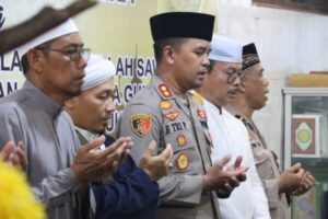 Doa Bersama di Masjid Baitul Muhtarifin: Peringatan Maulid Nabi dan Harapan Pemilukada 2024 yang Aman