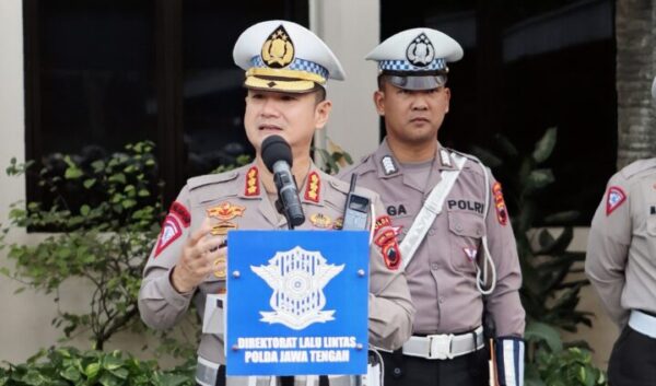 Polda Jateng Turunkan Seluruh Personel Untuk Atur Lalu Lintas Pagi