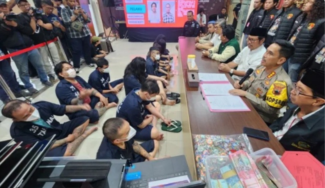 Polisi Tetapkan 10 Tersangka Dalam Pengungkapan Kasus Kasino Di Semarang