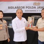 Polresta banyuwangi gelar coaching clinic untuk tingkatkan kualitas pelayanan kepolisian