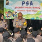 Polwan Polres Batang Turun Tangan Ajarkan Keselamatan Berkendara Ke Anak