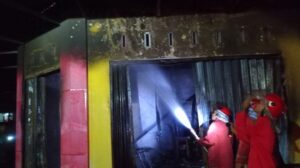 Purwojati Banyumas: Ruko Terbakar Akibat Kompor Gas yang Lupa Dimatikan