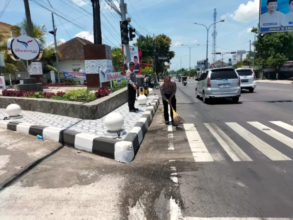 Sopir Bus Semarang Tumpahkan Solar Di Boyolali, Polisi Lakukan Pengejaran