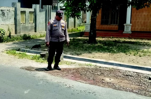 Kecelakaan Maut: Tiga Pemotor Bertabrakan di Depan MTs Gambiran Banyuwangi