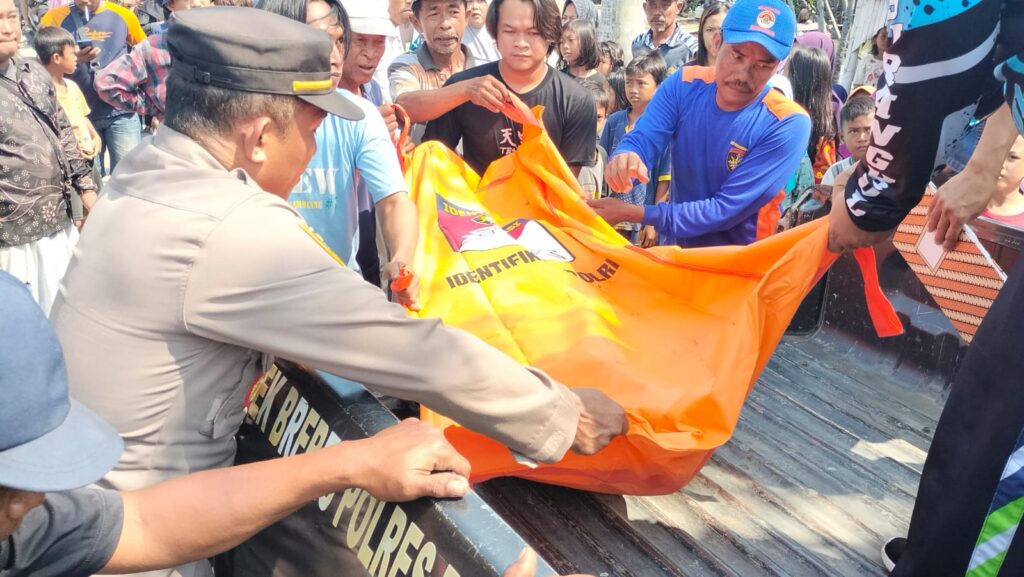 Terjatuh Dari Ranggon, Pemancing di Brebes Tewas Tenggelam