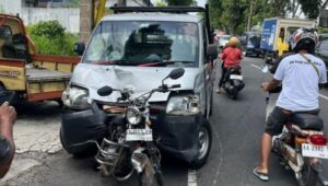 Pikap Hantam 3 Motor Beruntun di Mertoyudan Magelang, Satu Korban Tewas