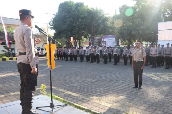 Upacara Korp Raport Kenaikan Pangkat Perwira Jembrana Dipimpin Kapolres