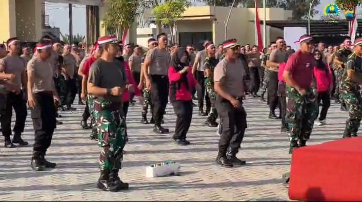 Video: Keseruan Olahraga Bersama Tni Polri Di Sukoharjo