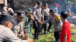 VIDEO: Sinergitas Kodim dan Polres Sukoharjo dalam Kegiatan Karya Bakti